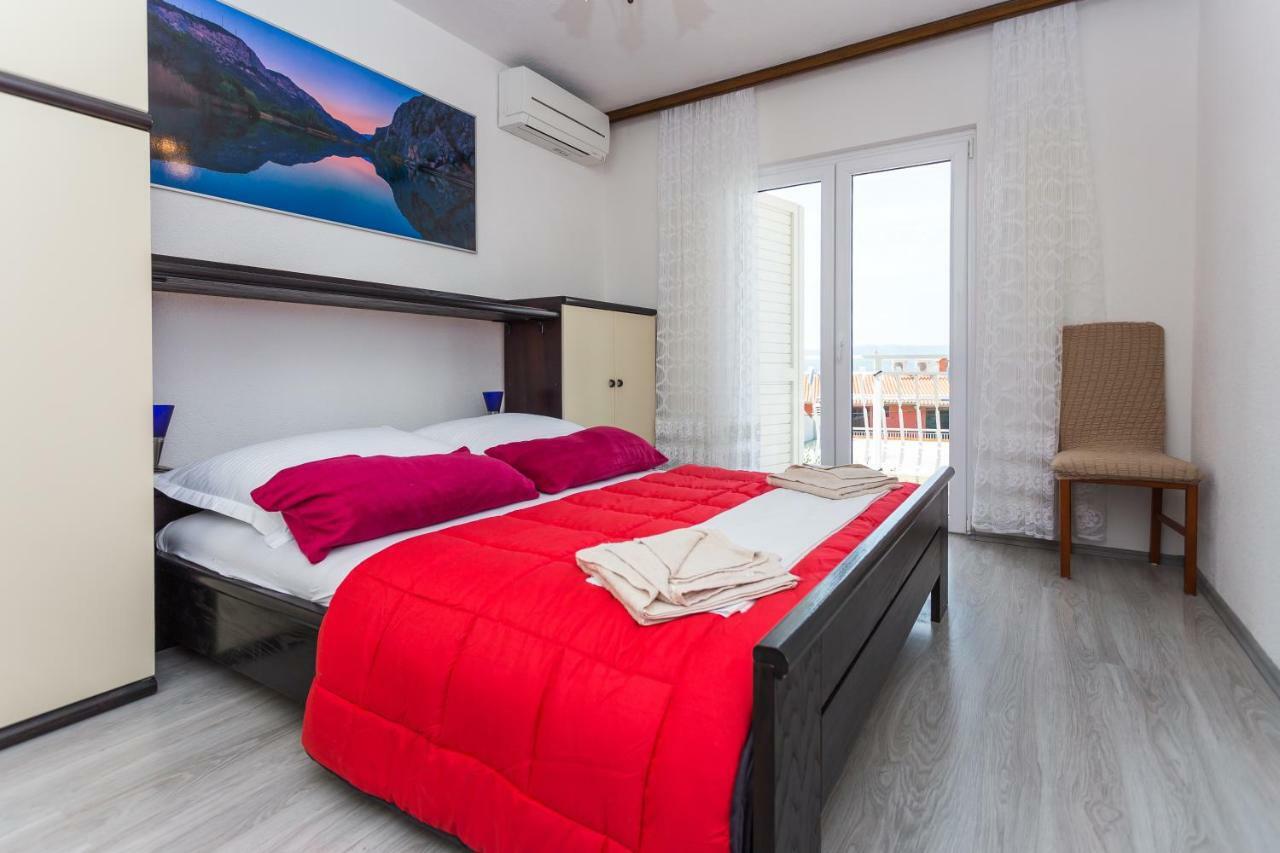 Apartments Iva Brstilo Omiš Exteriér fotografie
