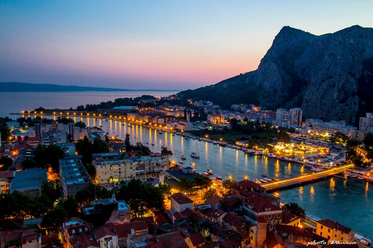 Apartments Iva Brstilo Omiš Exteriér fotografie