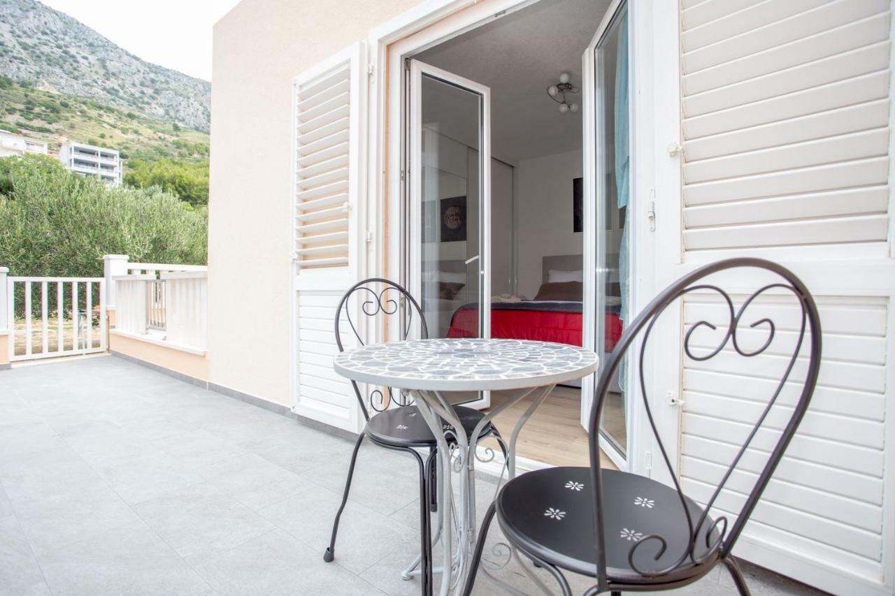 Apartments Iva Brstilo Omiš Exteriér fotografie