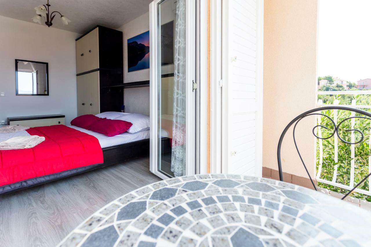 Apartments Iva Brstilo Omiš Exteriér fotografie