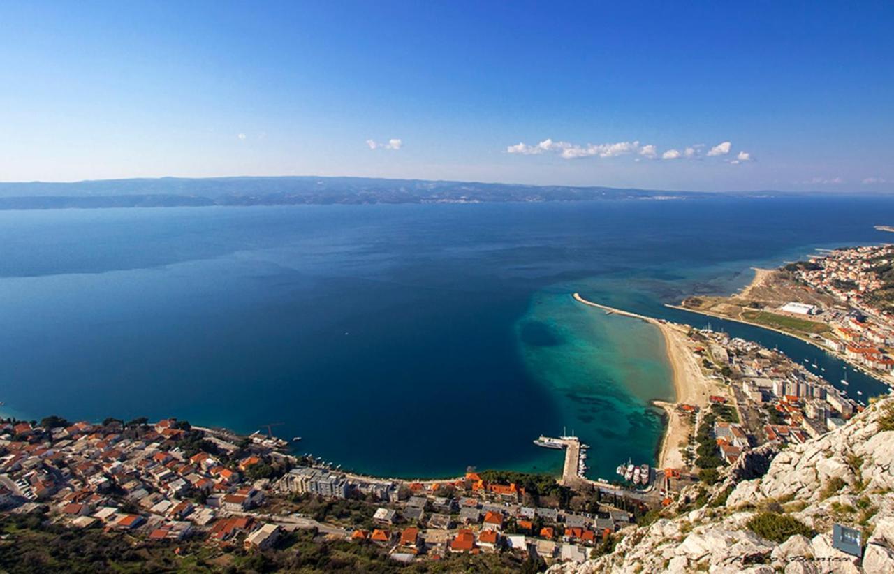 Apartments Iva Brstilo Omiš Exteriér fotografie